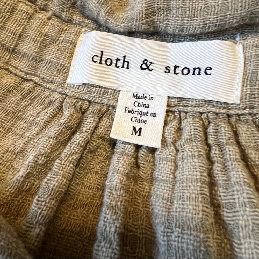 cloth & stone light olive textured blouse - Picture 5 of 9